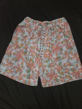 Snapper Rock Hawaiian Luau Sustainable Swim Short Men's Size Small
